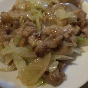 キャベツと豚肉のオイスター味噌炒め